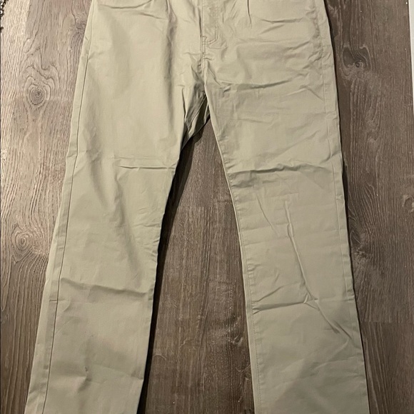 Kenneth Cole Pants - Picture 2 of 4